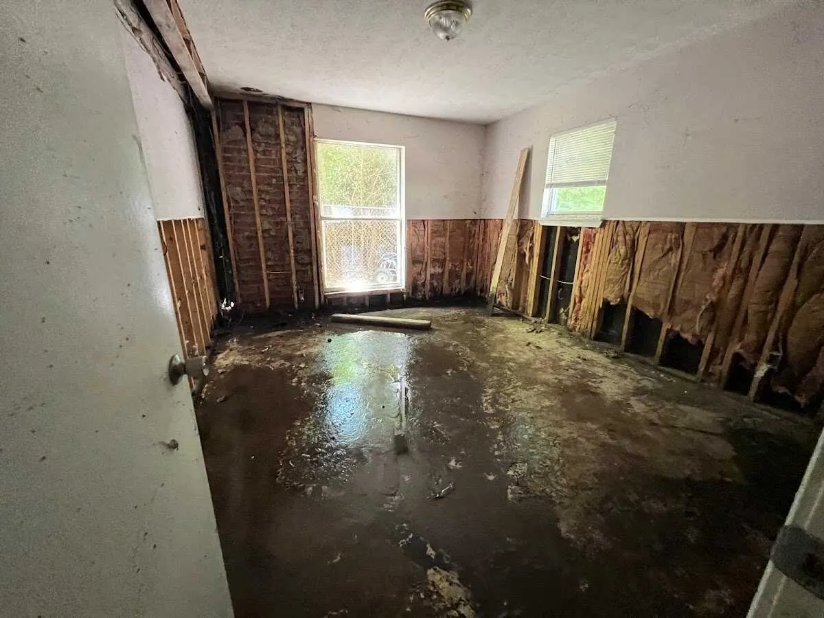 Water Damage Restoration services in Crestline, CA